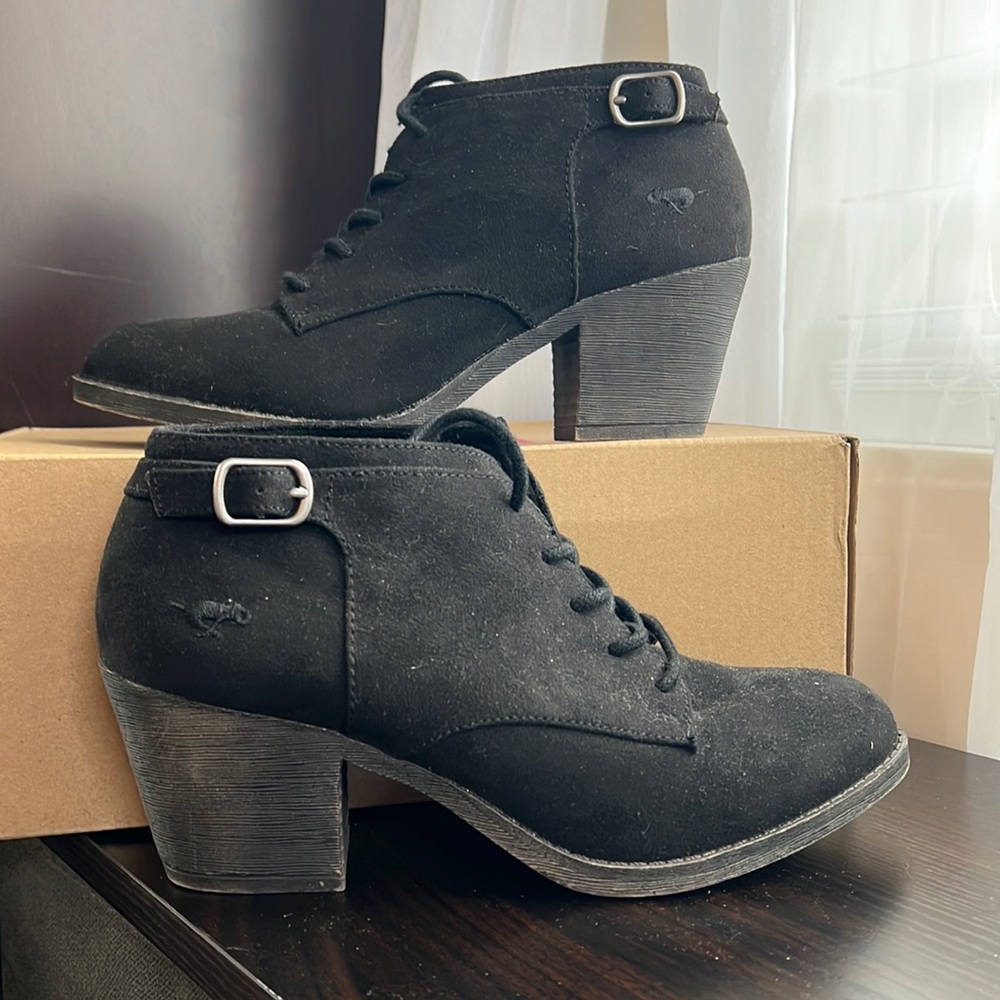 Rocket Dog Suede Heeled Booties | 8
